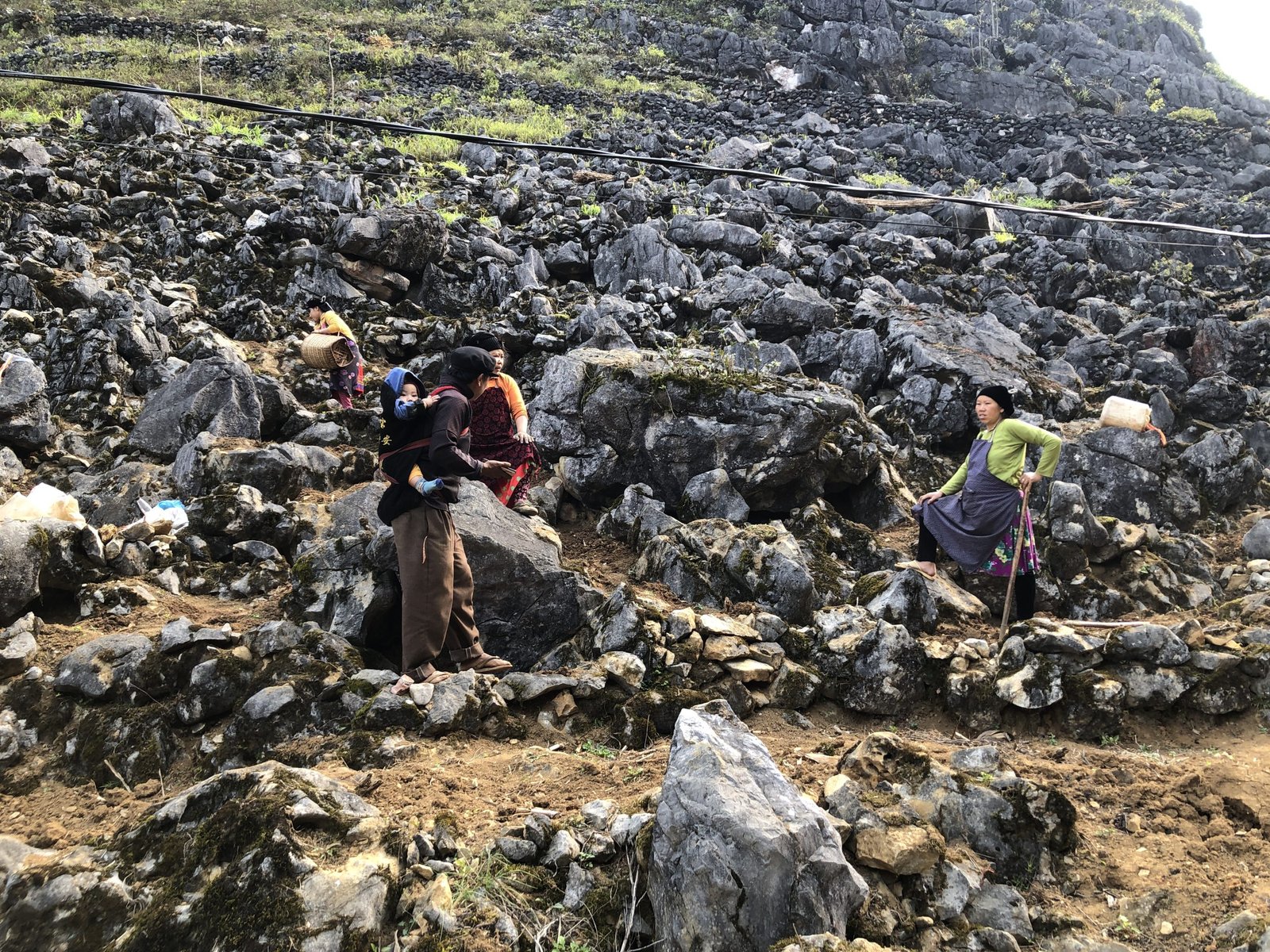 Epic 15-Day Ha Giang to Sapa Mountain Bike Tour